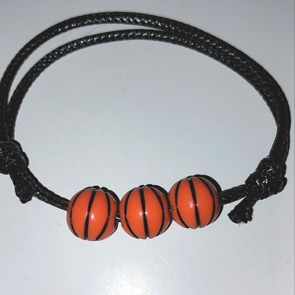 Unisex kids basketball adjustable charm bracelet - Picture 4 of 4